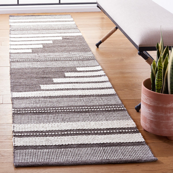 Safavieh Kilim 448 Hand Woven Polyester Rug KLM448T-4