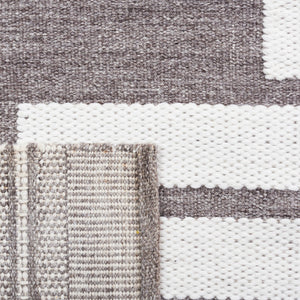 Safavieh Kilim 448 Hand Woven Polyester Rug KLM448T-5