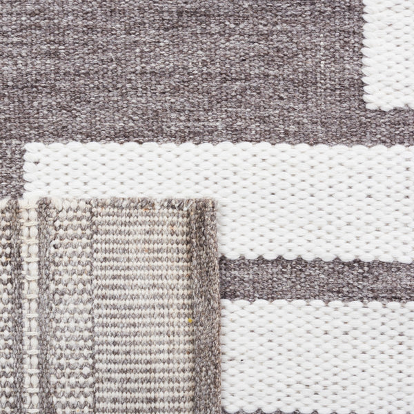 Safavieh Kilim 448 Hand Woven Polyester Rug KLM448T-5