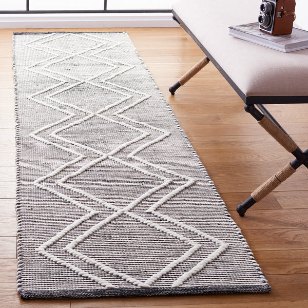 Safavieh Kilim 449 Hand Woven Polyester Rug KLM449Z-4