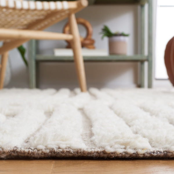 Safavieh Kilim 652 Handmade 90% Wool/10% Polyester Rug KLM652B-8