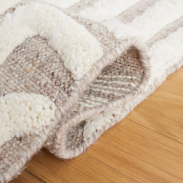 Safavieh Kilim 652 Handmade 90% Wool/10% Polyester Rug KLM652B-8