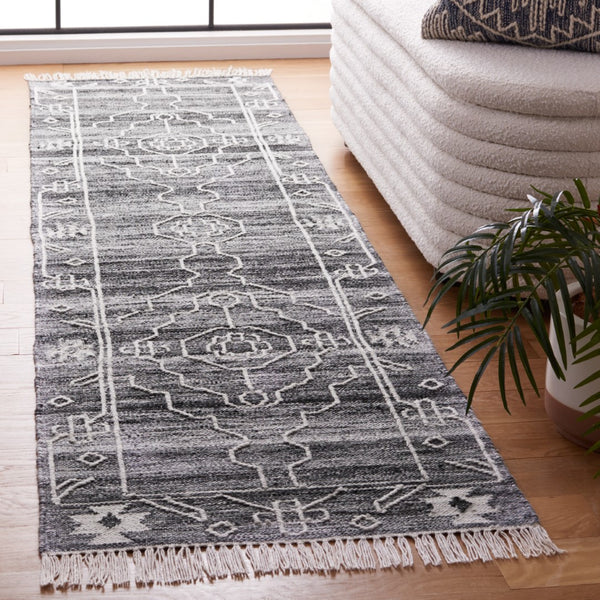 Safavieh Kilim 763 Flat weave Polpropylene Rug KLM763Z-8