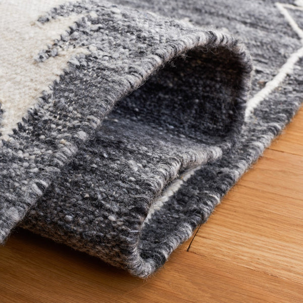 Safavieh Kilim 763 Flat weave Polpropylene Rug KLM763Z-8