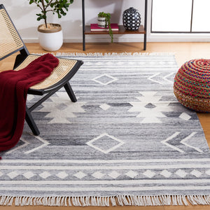 Safavieh Kilim 764 Flat weave Polpropylene Rug KLM764F-8