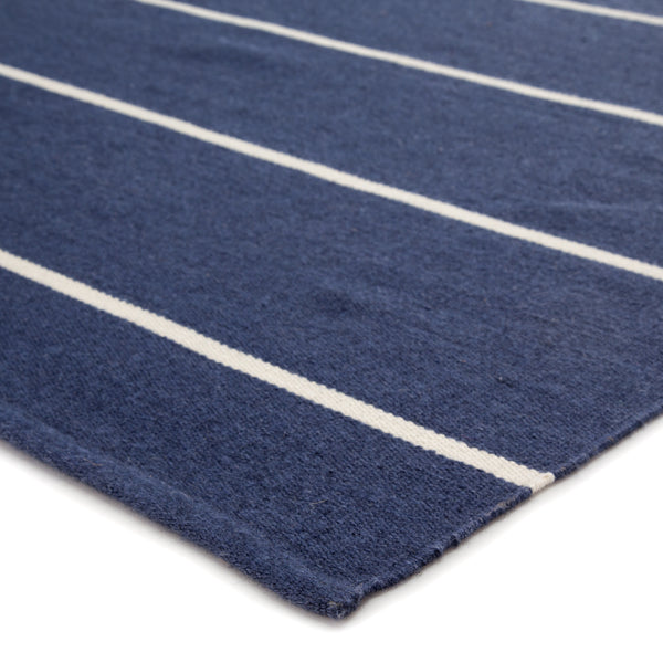 Jaipur Living Corbina Indoor/ Outdoor Stripe Dark Blue/ Ivory Area Rug (8'10"X11'9")