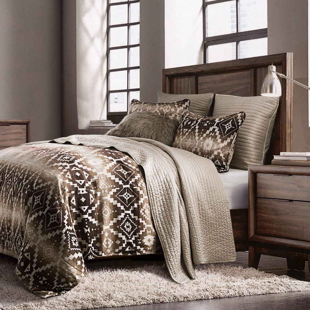 HiEnd Accents Chalet Aztec Comforter Set LG1779-FL-OC White, Brown Comforter - Face: 100% polyester; Back: 100% cotton; Fill: 100% polyester. Pillow Sham - 100% polyester. 80x90x0.1