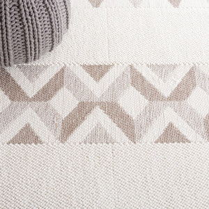 Safavieh Lotus 100 Transitional Power Loomed Rug Ivory / Beige LOT100A-9