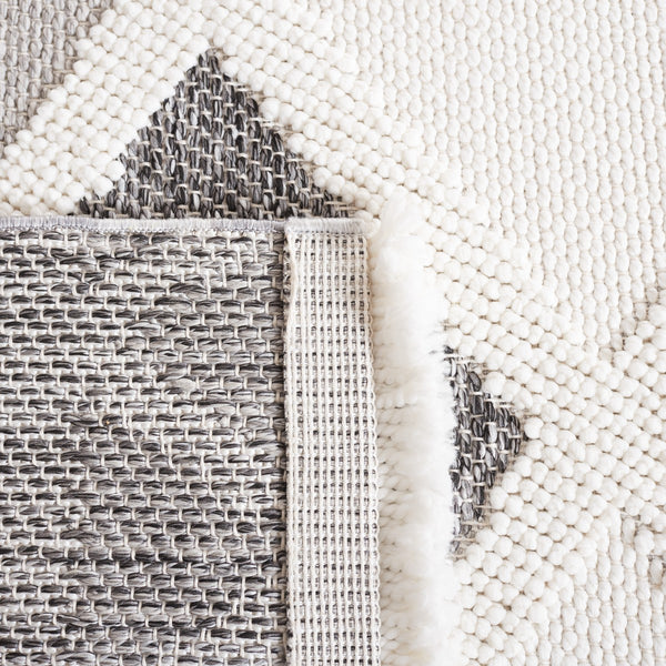 Safavieh Lotus 102 Transitional Power Loomed Rug Ivory / Dark Grey LOT102A-9