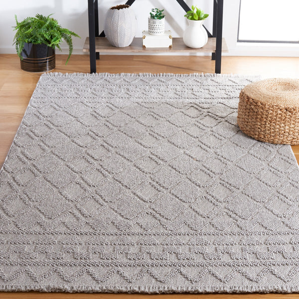 Safavieh Lotus 105 Transitional Power Loomed Rug Light Grey / Grey LOT105F-9