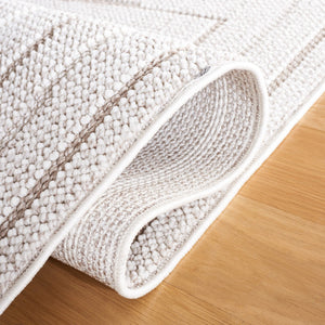 Safavieh Lotus 109 Transitional Power Loomed Rug Ivory / Beige LOT109A-9