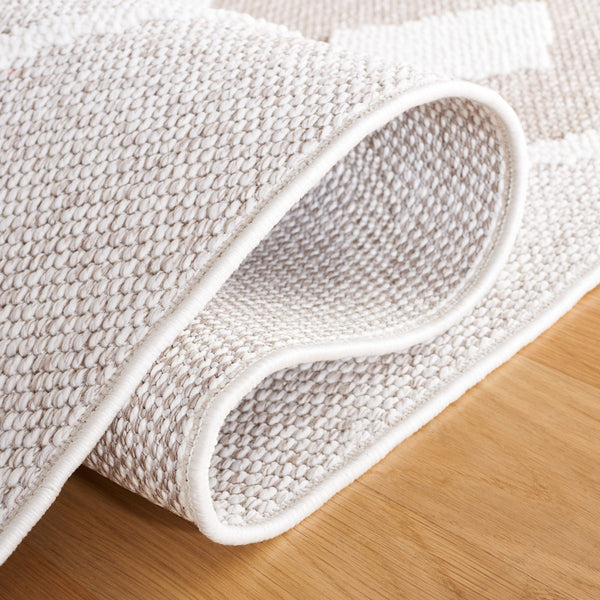 Safavieh Lotus 110 Transitional Power Loomed Rug Beige / Ivory LOT110B-9