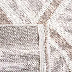 Safavieh Lotus 110 Transitional Power Loomed Rug Beige / Ivory LOT110B-9