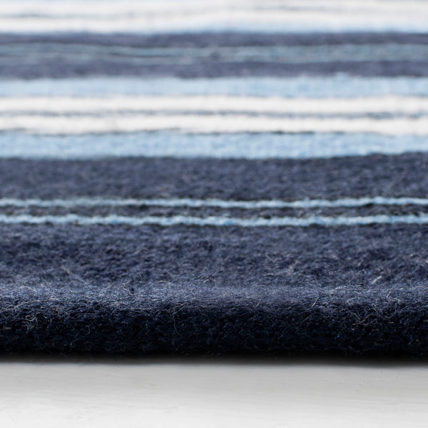 Safavieh Leopold Stripe Flat Weave Polyester Rug LRL2462A-9