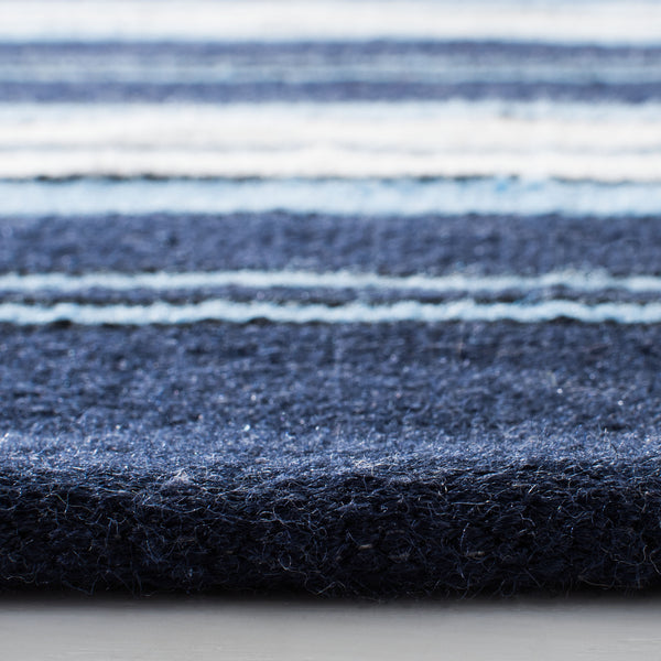 Safavieh Leopold Stripe Flat Weave Polyester Rug LRL2462A-9