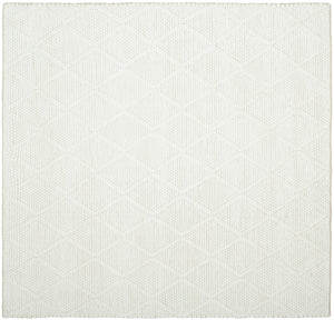 Safavieh Millie Hand Woven Wool/Bamboo Silk Rug LRL6310A-9