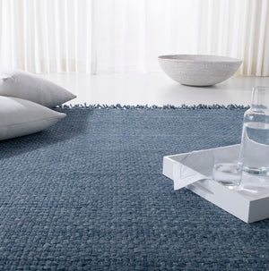 Safavieh Amalie Hand Woven Wool Rug LRL6350A-9