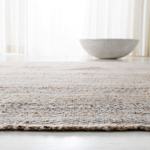 Safavieh Jahi Plaid Hand Loomed Wool/Viscose Rug LRL6470A-7SQ