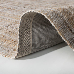 Safavieh Jahi Plaid Hand Loomed Wool/Viscose Rug LRL6470A-7SQ