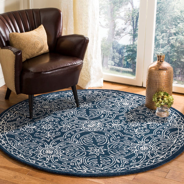 Safavieh Etienne Hand Tufted Wool Rug LRL6603N-9