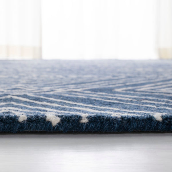 Safavieh Isabella Hand Tufted Wool/Cotton Rug LRL6608N-9