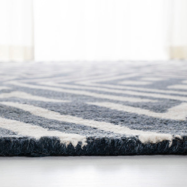 Safavieh Imani Geometric Hand Tufted Wool/Cotton Rug LRL6609N-9