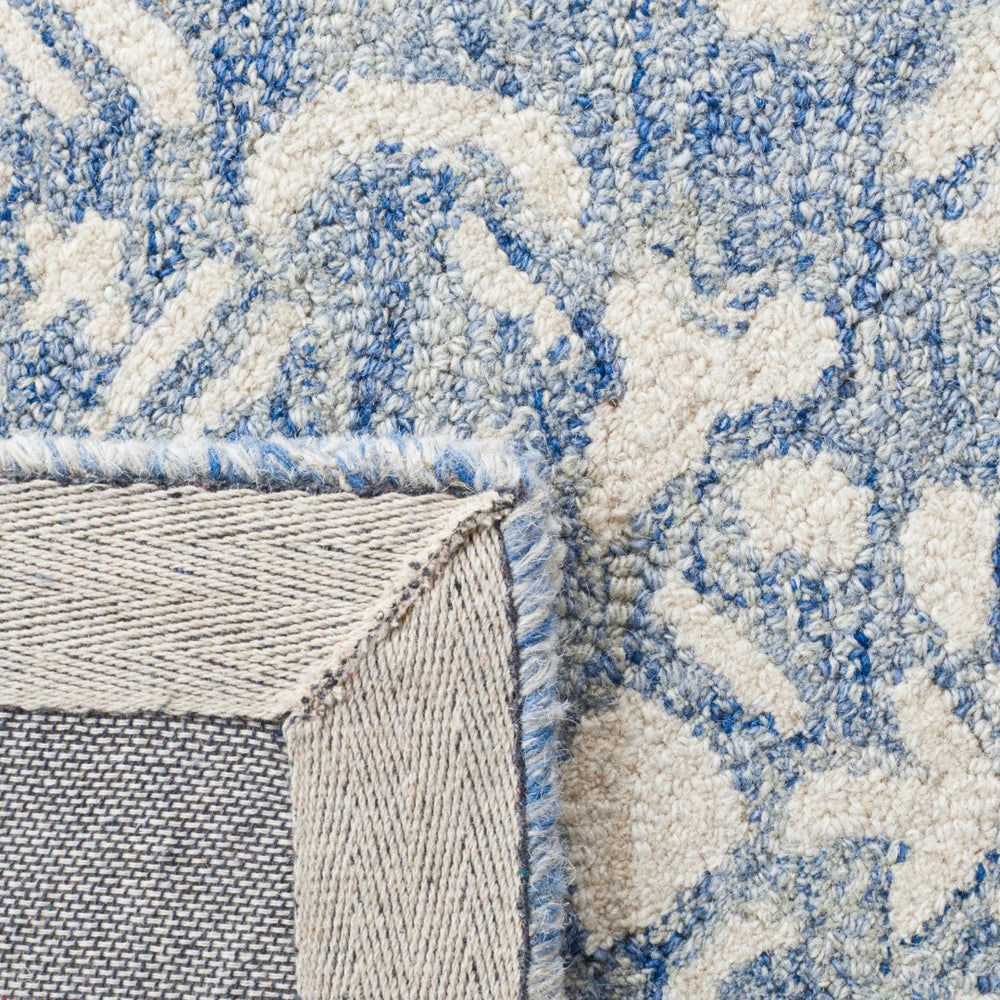 Safavieh Olivier Hand Tufted Wool Rug LRL6935M-9SQ