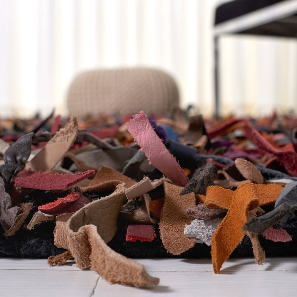 Safavieh Leather Shag Hand Knotted Leather Rug LSG511M-8R