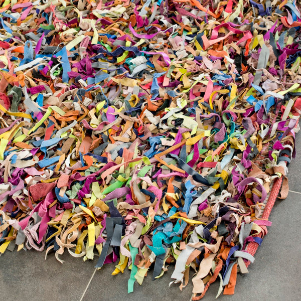 Safavieh Leather Shag Hand Knotted Leather Rug LSG511M-8R