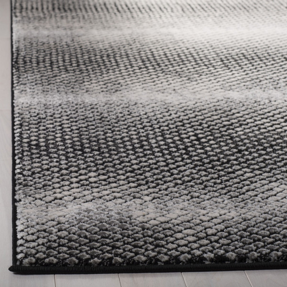 Safavieh Lurex 186 Power Loomed 53% Polypropylene/47% Polyester Contemporary Rug LUR186Z-5SQ