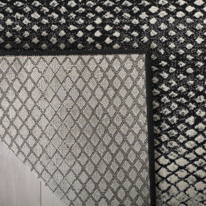 Safavieh Lurex 186 Power Loomed 53% Polypropylene/47% Polyester Contemporary Rug LUR186Z-5SQ