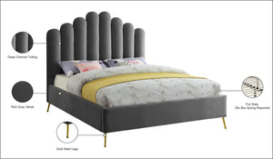 Lily Velvet / Engineered Wood / Steel Contemporary Grey Velvet Queen Bed - 65" W x 87.5" D x 59.5" H