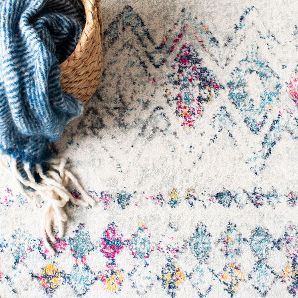 Madison 700 Madison 798 Bohemian Power Loomed 65% Polypropylene 21% Jute 7% Polyester 7% Cotton Rug Grey / Purple