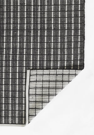 Momeni Novogratz Malmo MLO-2 Hand Woven Contemporary Geometric Indoor/Outdoor Area Rug Black 9' x 12' MALMOMLO-2BLK90C0