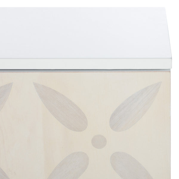 Safavieh Faye 3 Shelf Patterned Media Stand MED5011A