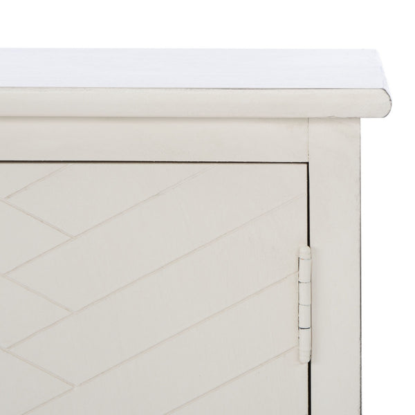 Safavieh Magnolia 2 Door 2 Shelf Media Stand MED5702A