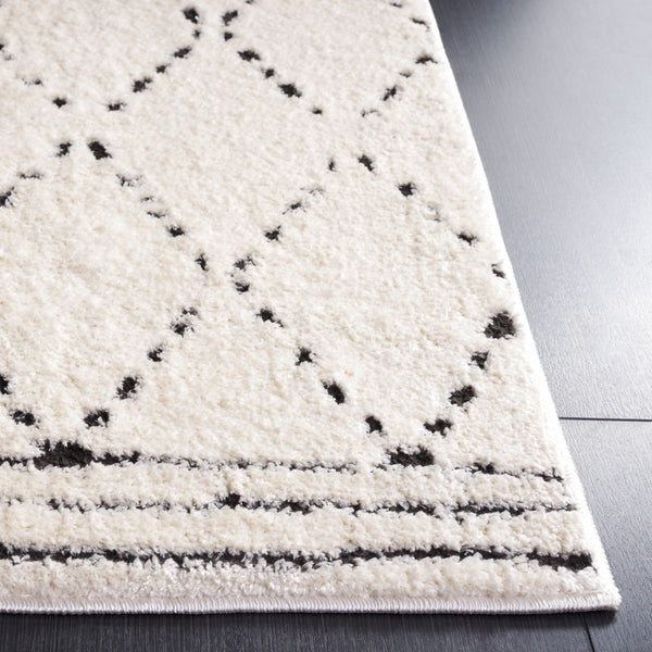 Safavieh Melody 102 Bohemian Power Loomed Rug Ivory / Black MEL102A-9