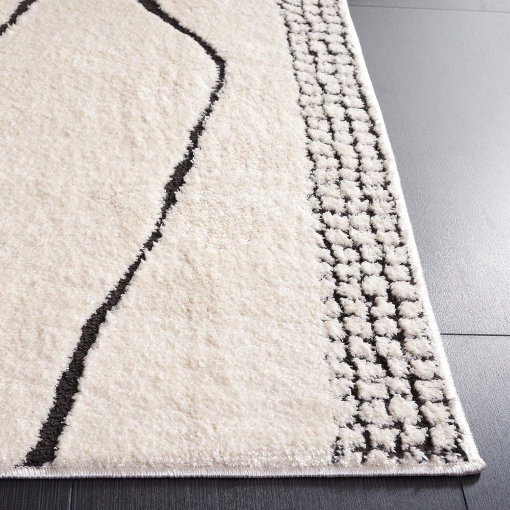 Safavieh Melody 104 Bohemian Power Loomed Rug Ivory / Black MEL104A-9