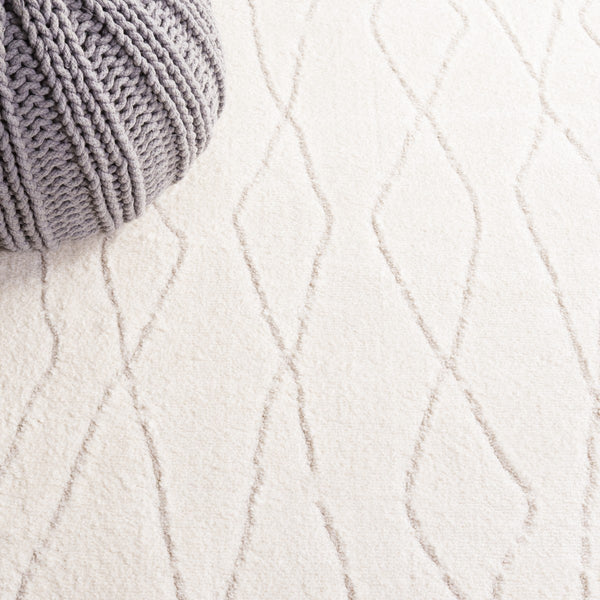 Safavieh Melody 112 Bohemian Power Loomed Rug Ivory / Beige MEL112A-9