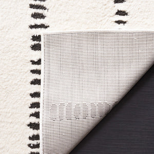 Safavieh Melody 114 Modern Power Loomed Rug Ivory / Black MEL114A-9