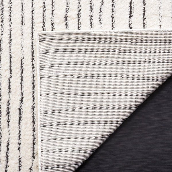 Safavieh Melody 118 Modern Power Loomed Rug Ivory / Black MEL118A-9