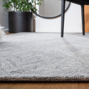 Safavieh Metro Hand Tufted Wool and Cotton with Latex Rug MET105F-8