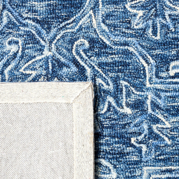 Safavieh Metro Hand Tufted Wool and Cotton with Latex Rug MET115M-8