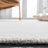 Safavieh Metro 152 Hand Tufted 80% Wool and 20% Cotton Contemporary Rug MET152A-9