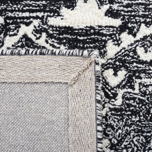 Safavieh Metro 253 Hand Tufted 100% Wool Pile Rug Black / Ivory 100% Wool Pile MET253Z-5