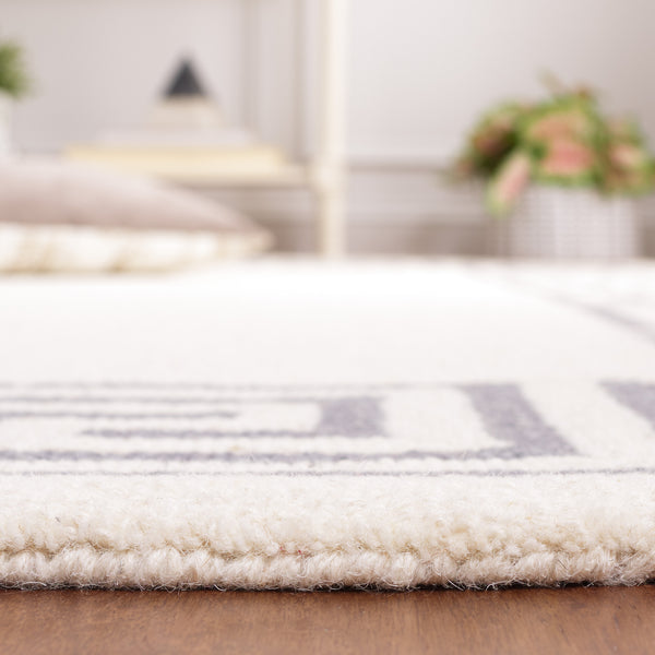 Safavieh Metro 275 Hand Tufted 80% Wool and 20% Cotton Rug MET275F-8