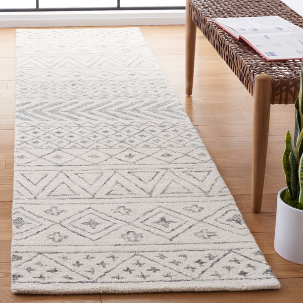 Safavieh Metro 353 Hand Tufted 80% Wool/10% Cotton/and 10% Latex Rug MET353F-6SQ