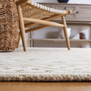 Safavieh Metro 353 Hand Tufted 80% Wool/10% Cotton/and 10% Latex Rug MET353W-6SQ