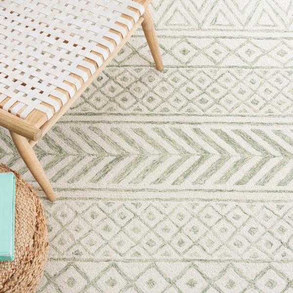 Safavieh Metro 353 Hand Tufted 80% Wool/10% Cotton/and 10% Latex Rug MET353X-6SQ