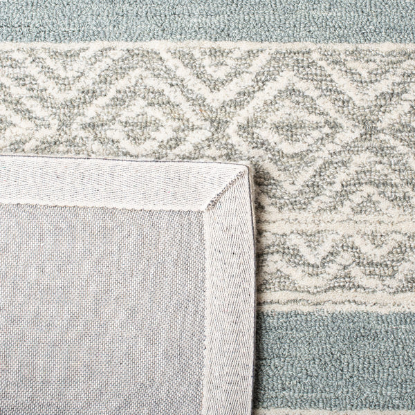 Safavieh Metro 804 Hand Tufted 80% Wool and 20% Cotton Rug MET804F-8